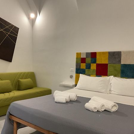 Rossaroll Holiday Houses Noto Esterno foto