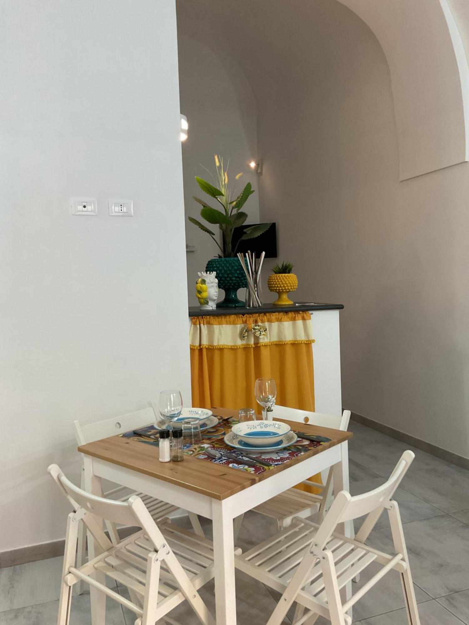 Rossaroll Holiday Houses Noto Esterno foto