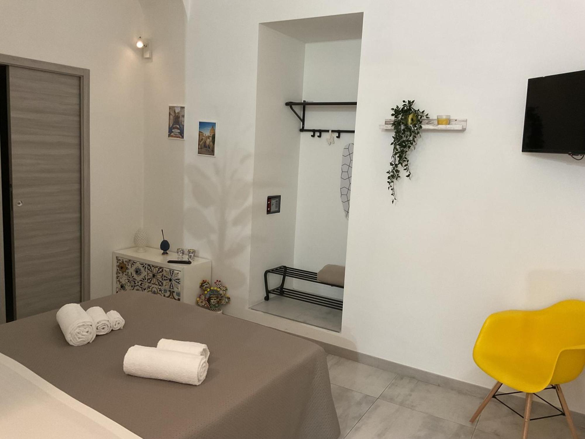Rossaroll Holiday Houses Noto Esterno foto