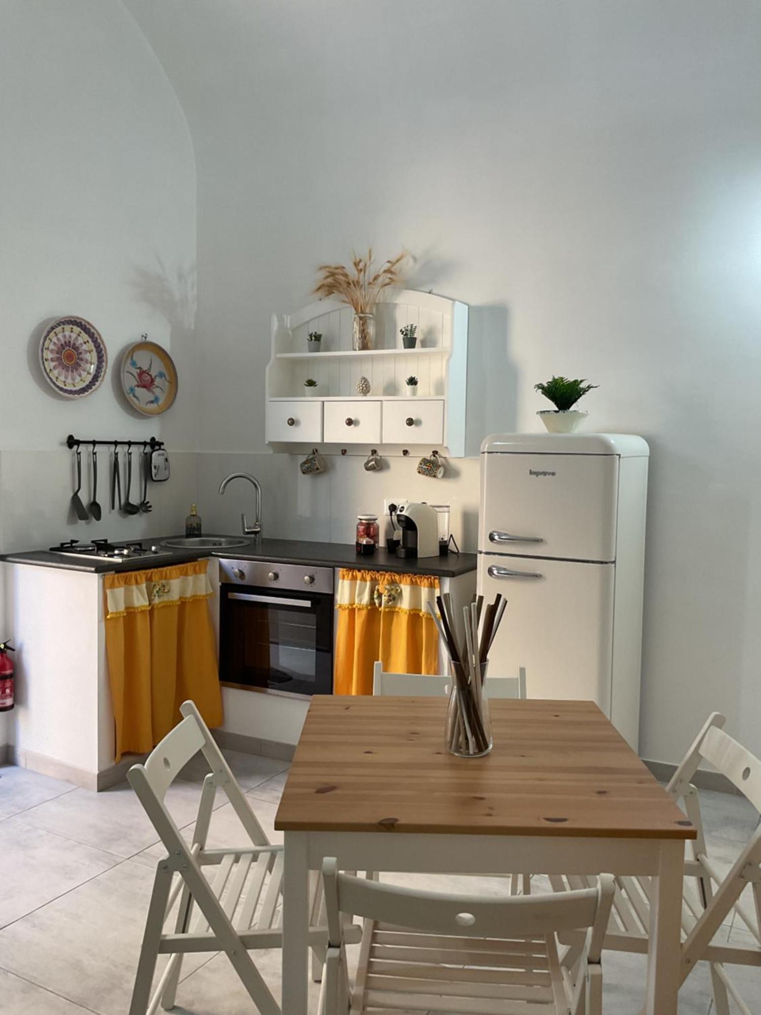 Rossaroll Holiday Houses Noto Esterno foto