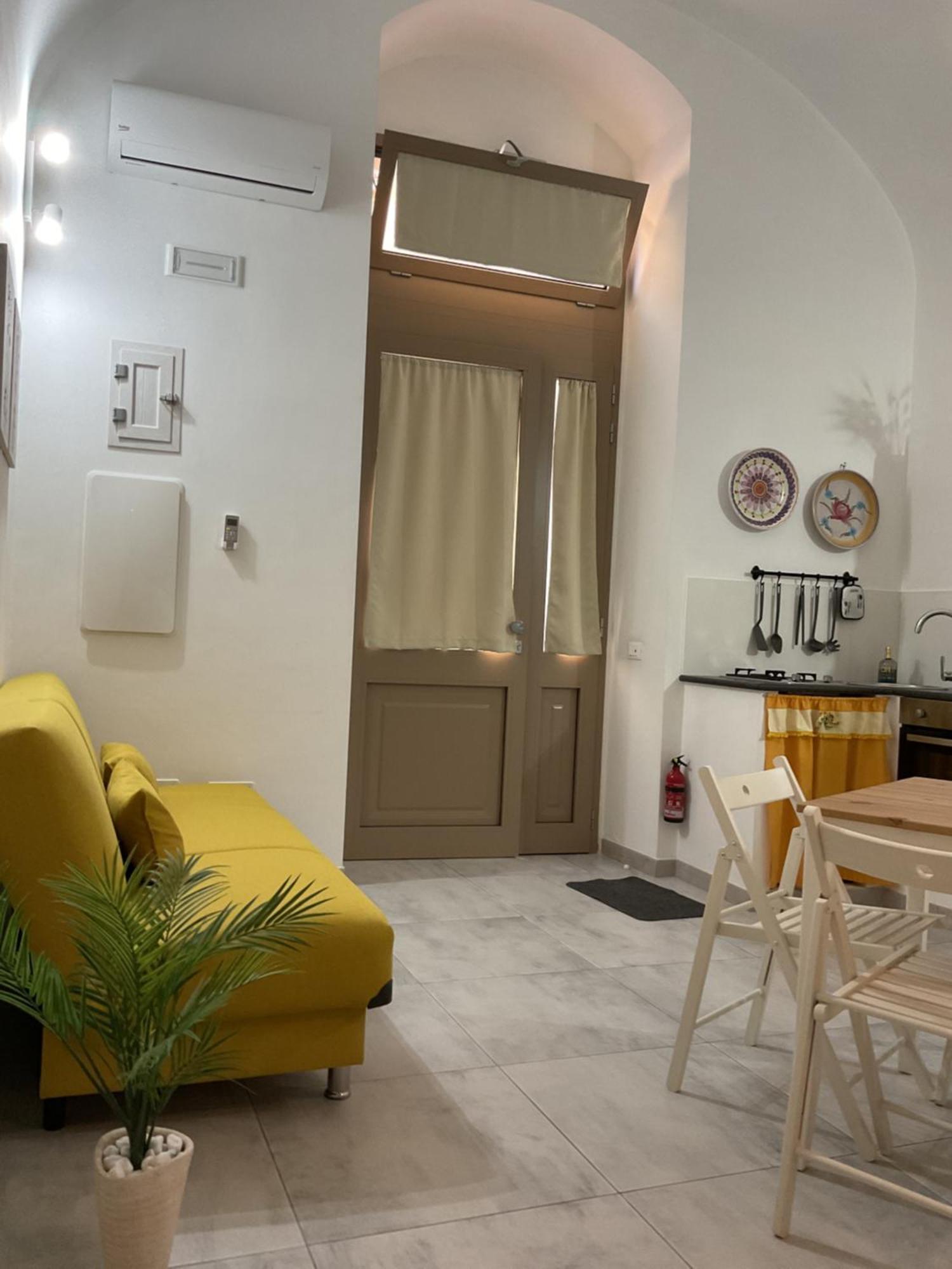 Rossaroll Holiday Houses Noto Esterno foto