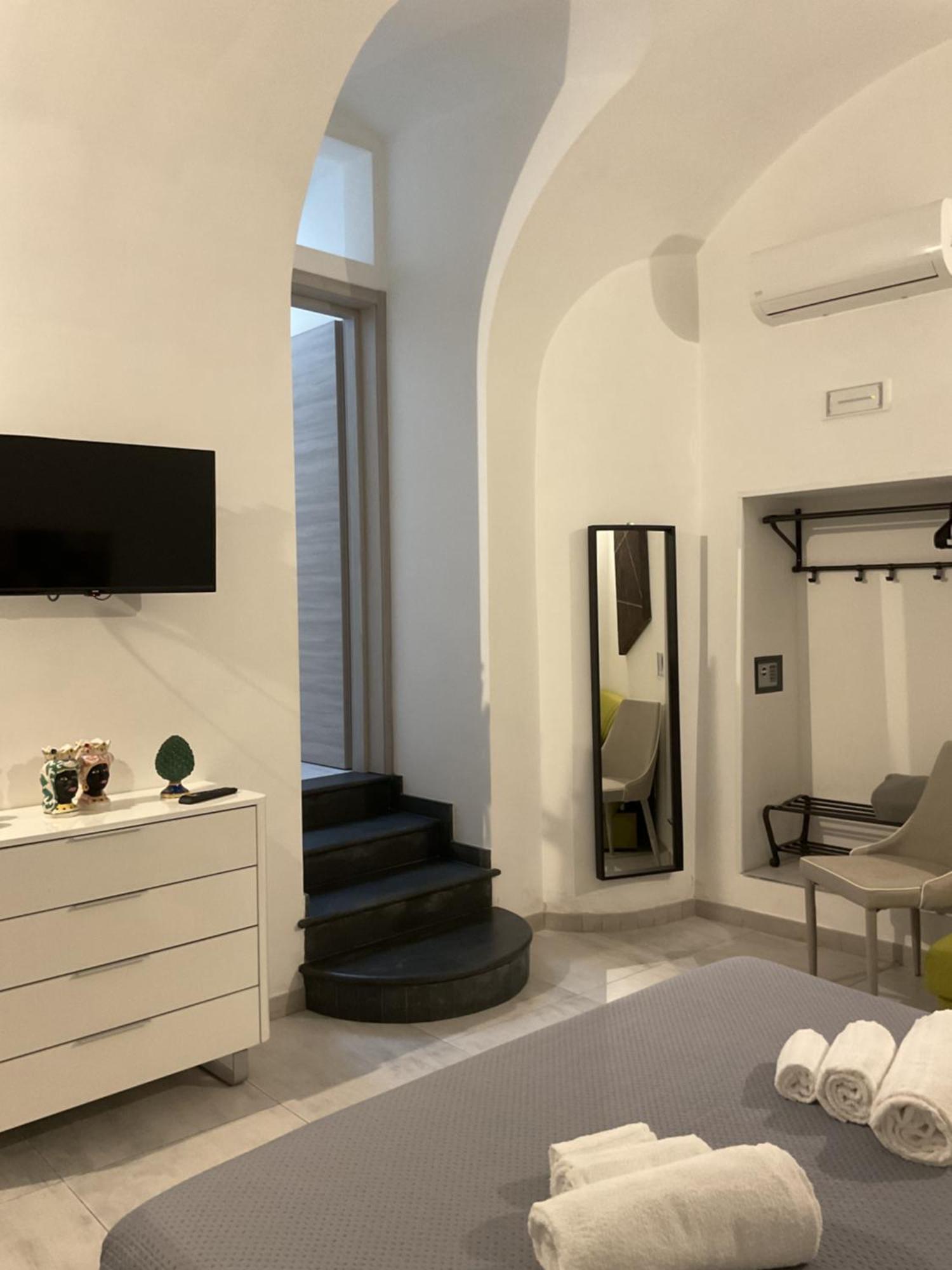 Rossaroll Holiday Houses Noto Esterno foto