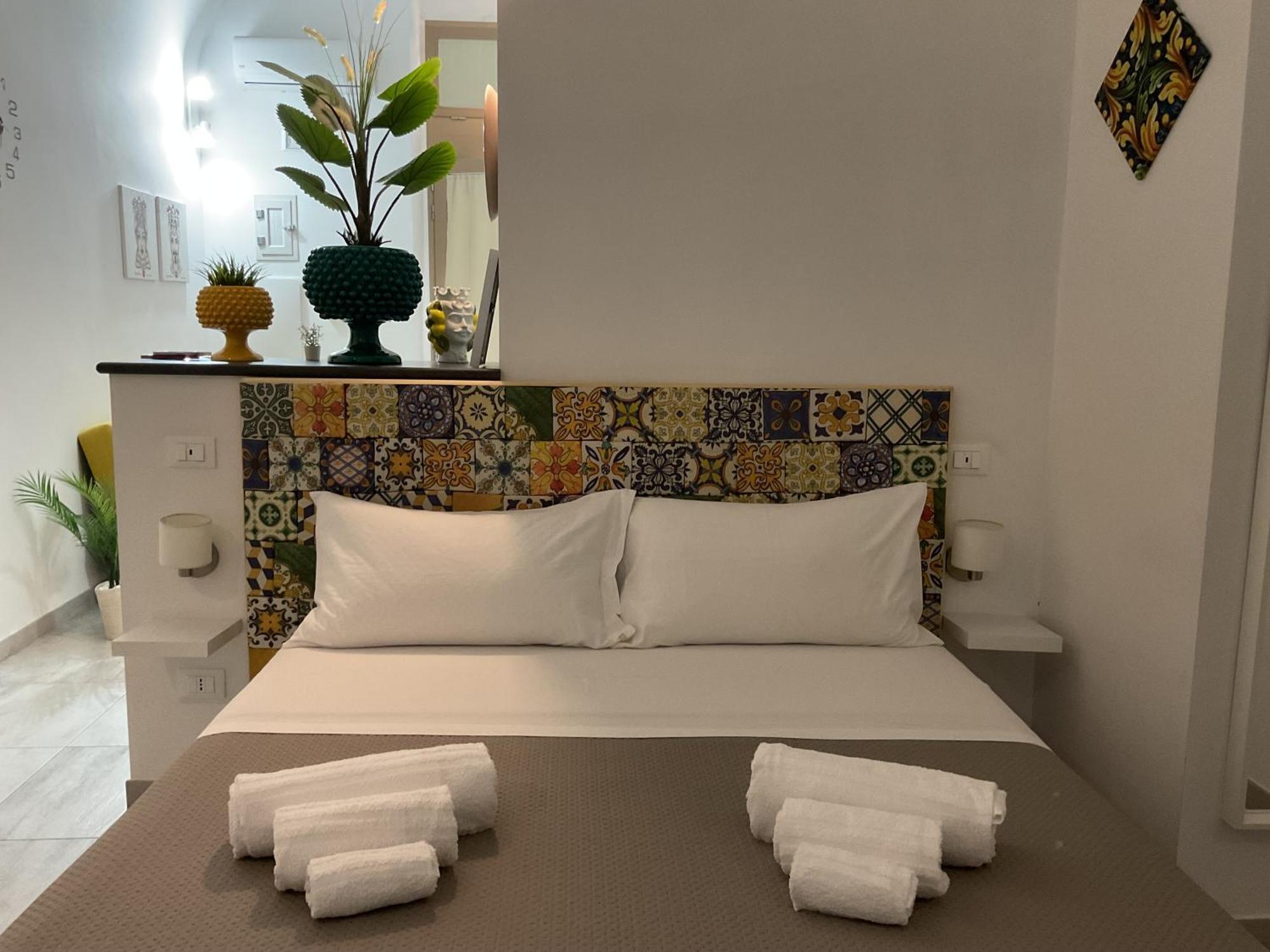 Rossaroll Holiday Houses Noto Esterno foto